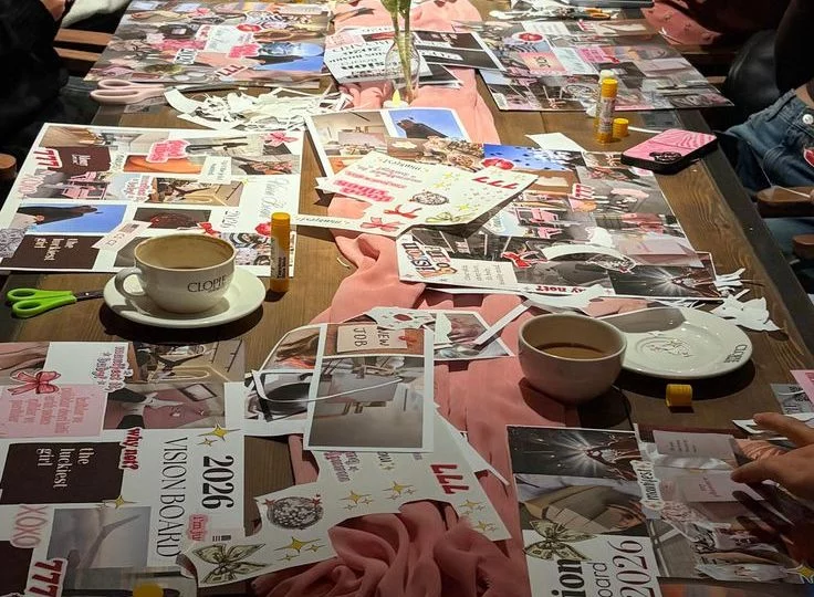 workshops-limburg-met-vriendinnen-het-perfecte-vriendinnen-uitje-kleur-stijl-workshop-fun-gecombineerd